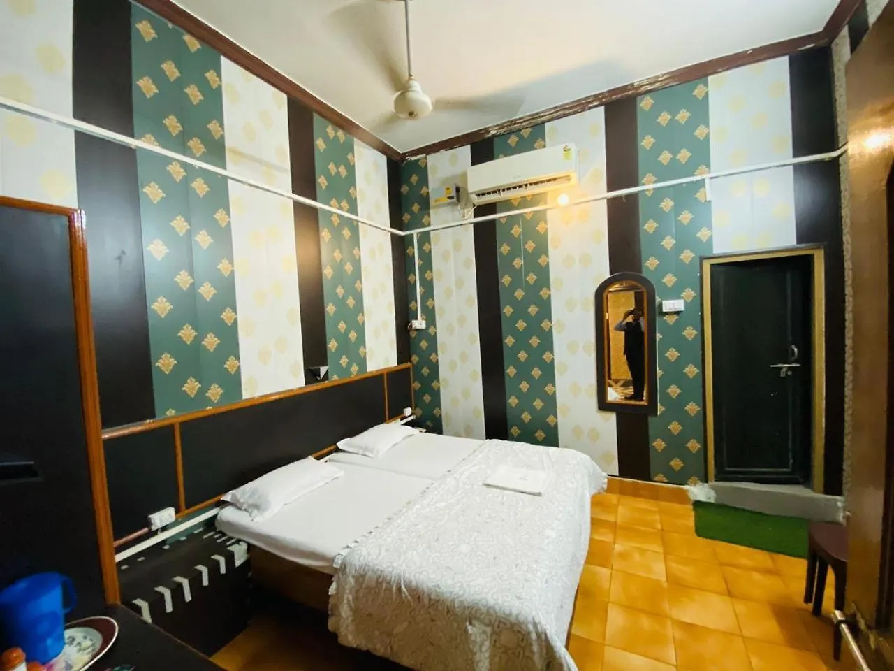 Hotel Regard Варанаси
