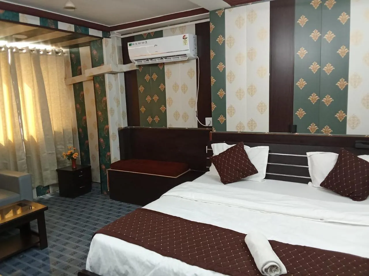 Hotel Regard Varanasi